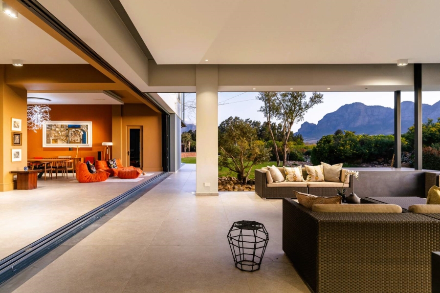 12 Bedroom Property for Sale in Val De Vie Estate Western Cape